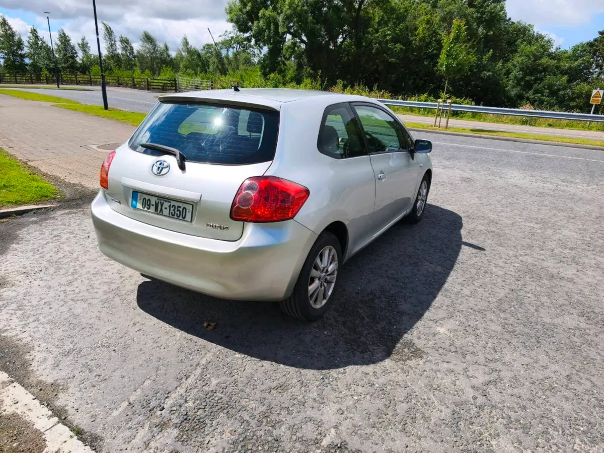 Toyota auris coupe low km - Image 4