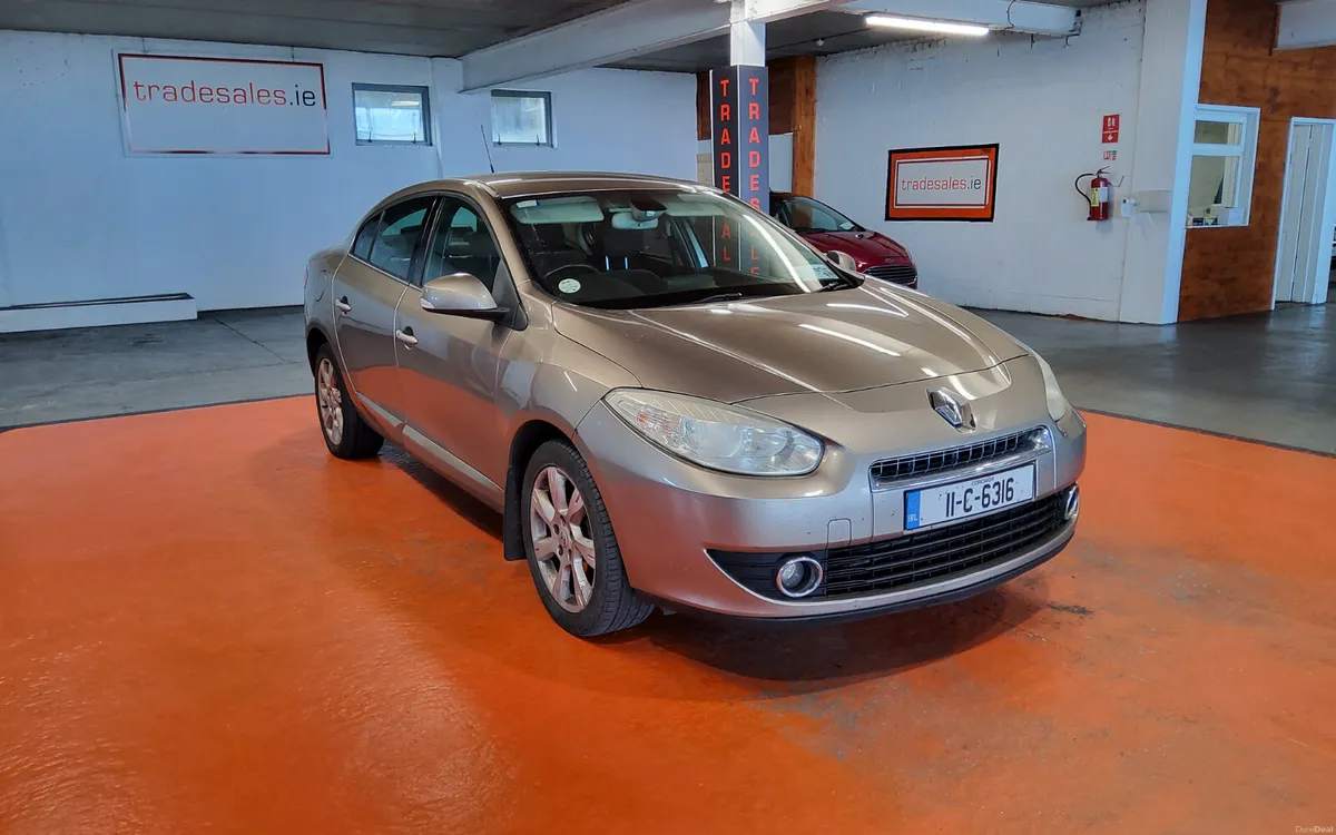 Renault Fluence 2011 - Image 1