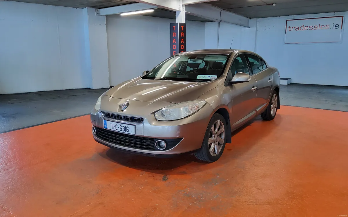 Renault Fluence 2011 - Image 4