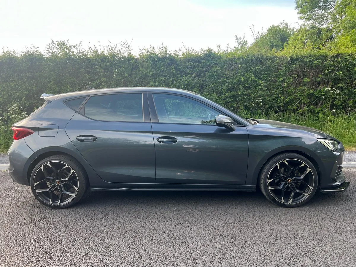 Cupra Leon 1.5 Etsi Auto Might P/x - Image 1