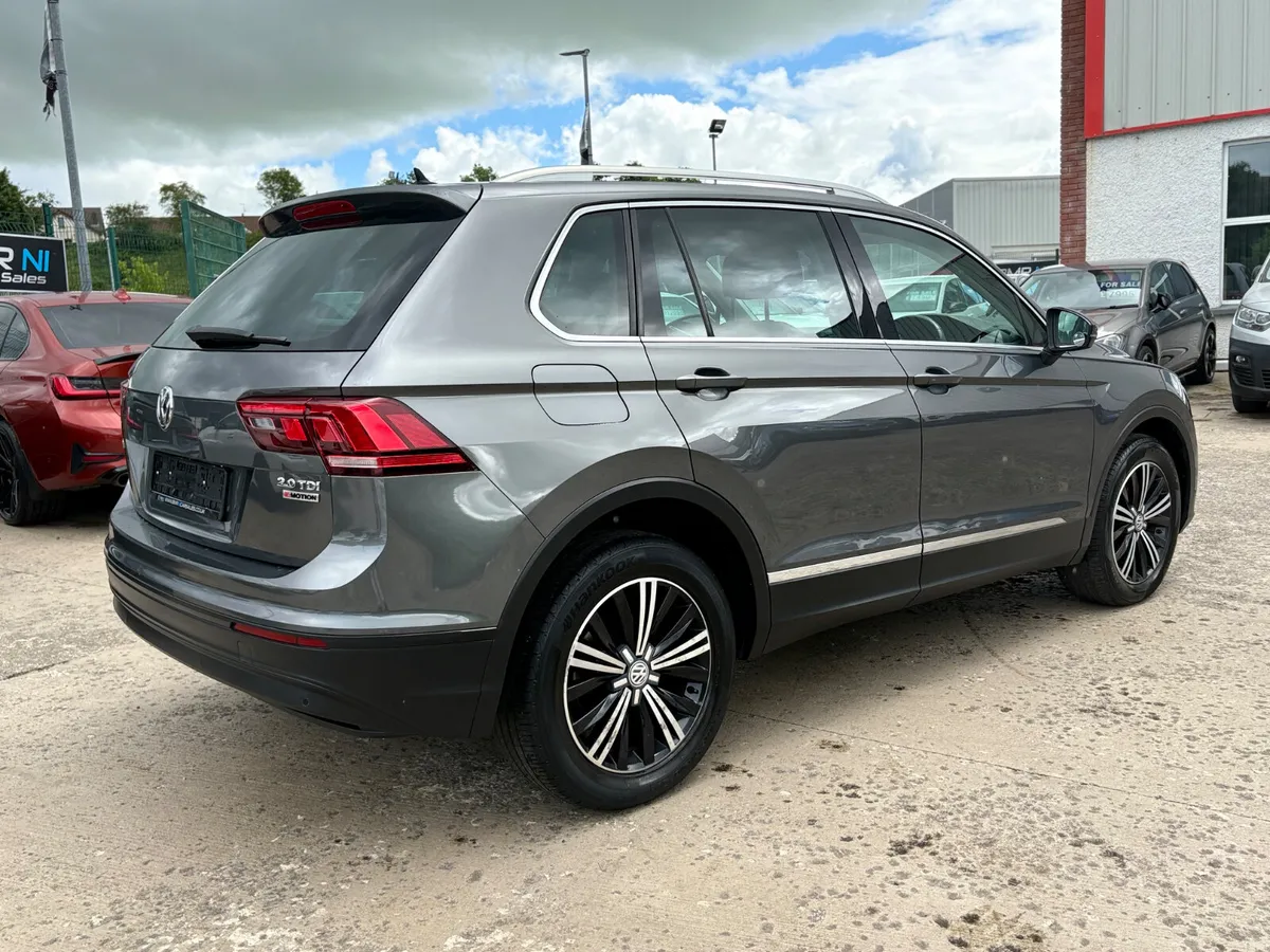 2017 VW TIGUAN 2.0TDI 4 MOTION - Image 4