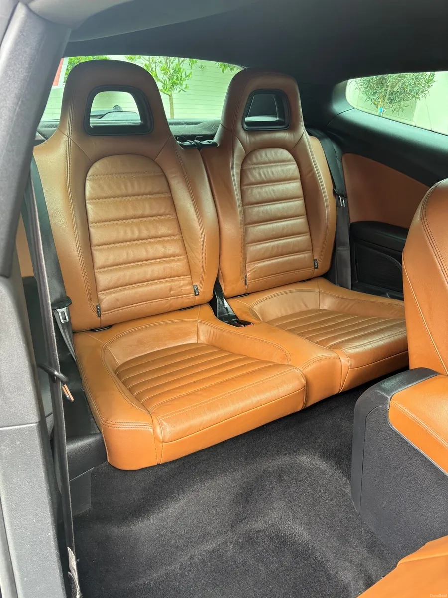 2010 Volkswagen Scirocco - Image 4