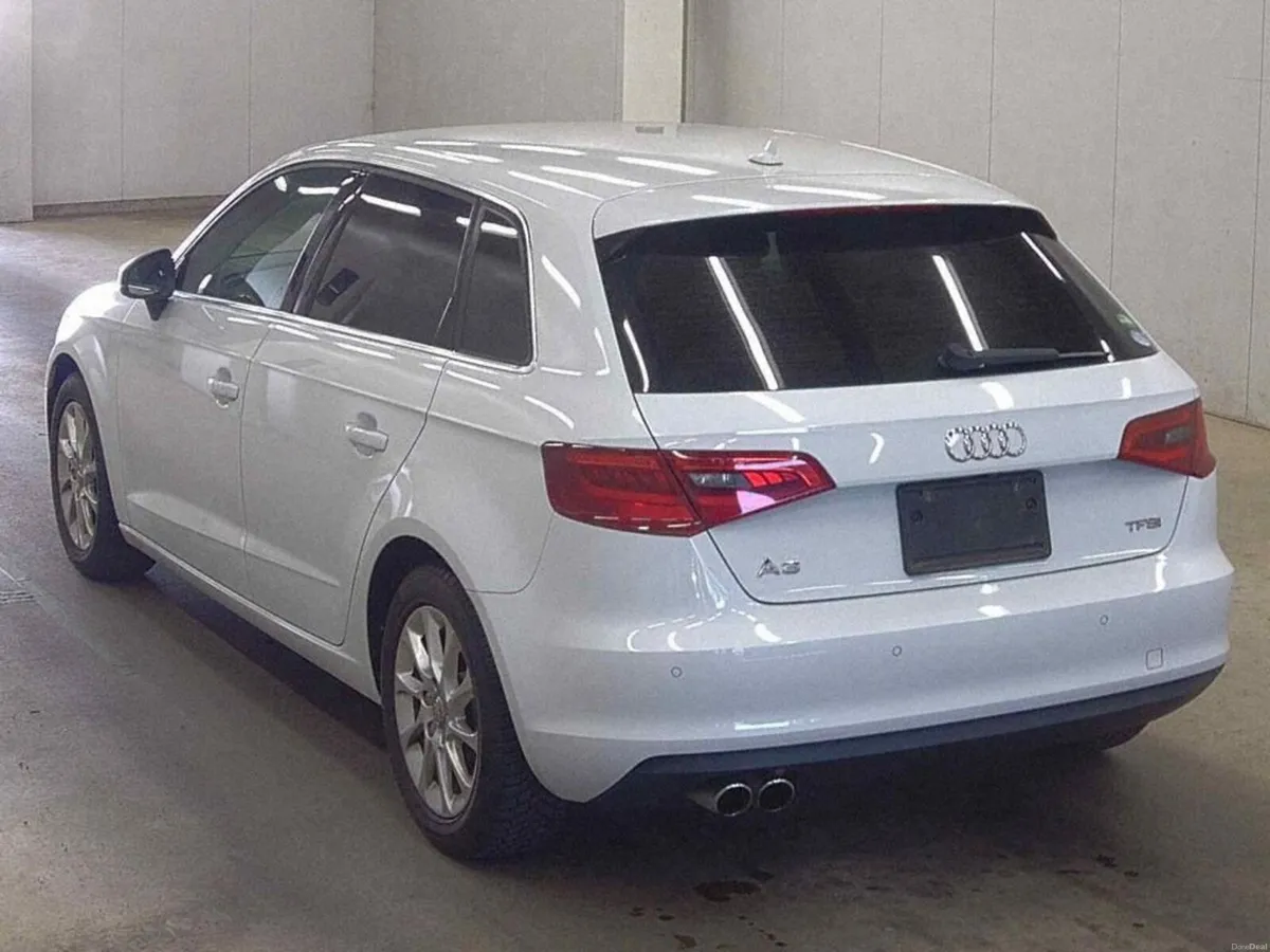 AUDI A3 1.4 TFSI AUTO 2015 - Image 4