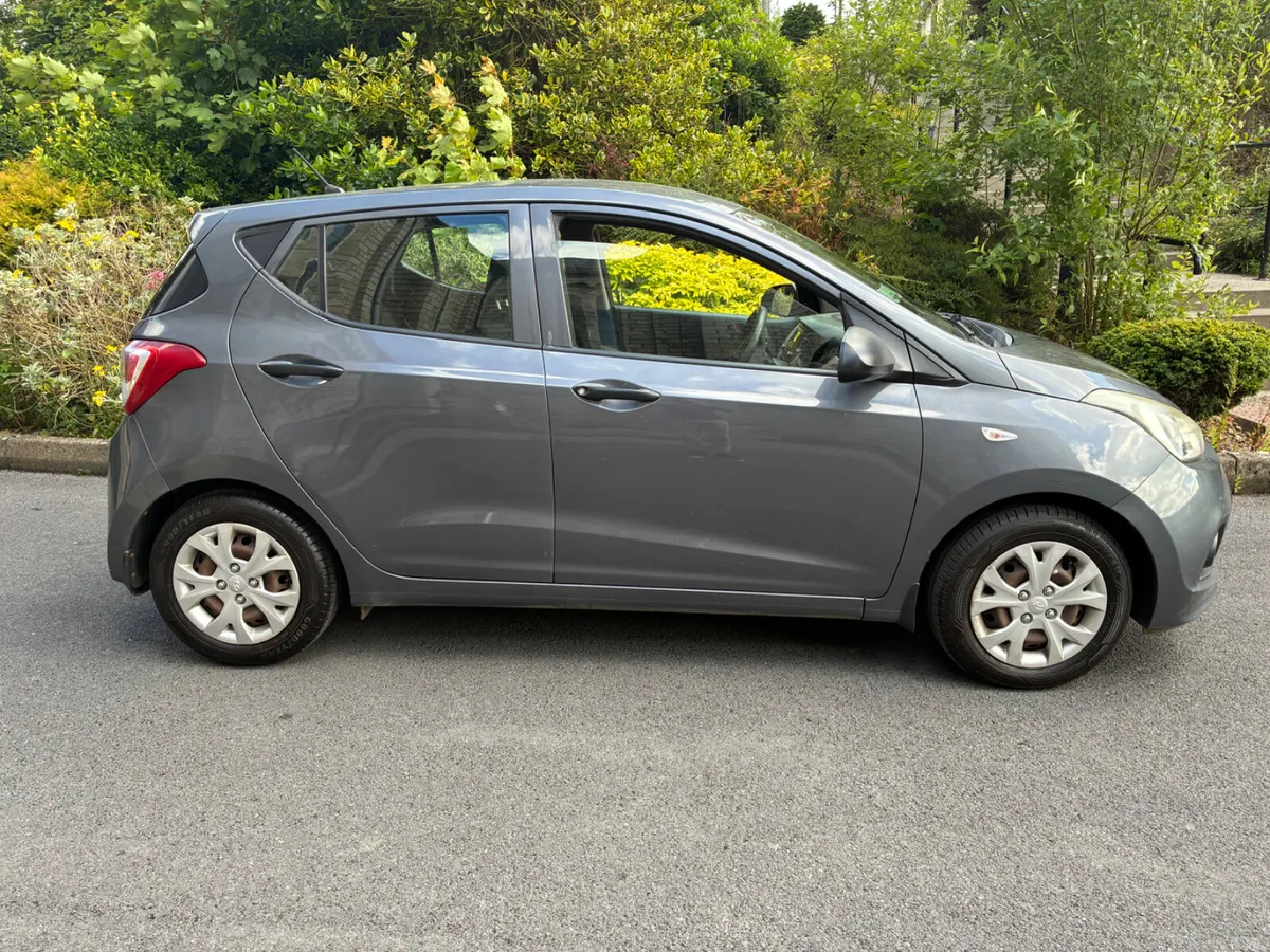 Hyundai i10 2014 - Image 2