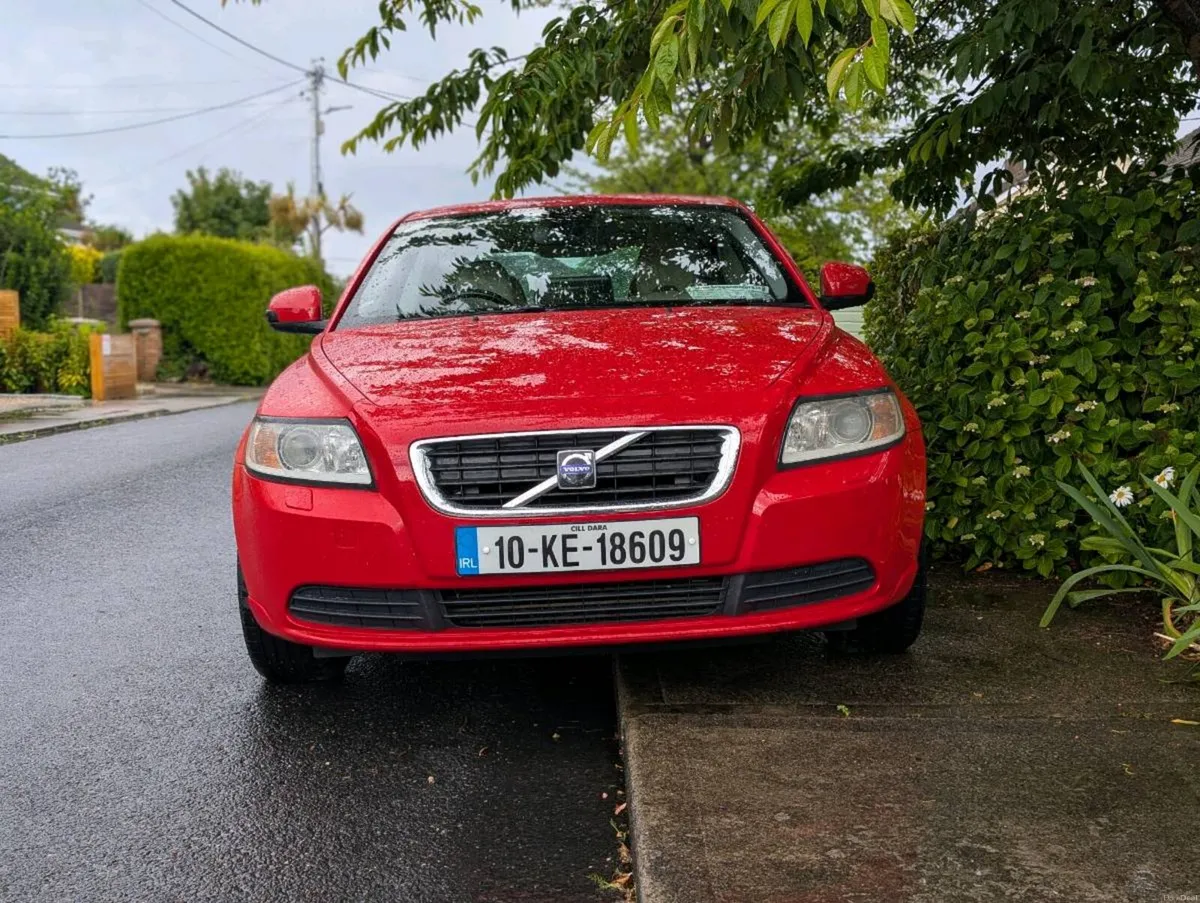 Volvo s40 new nct top spec - Image 4