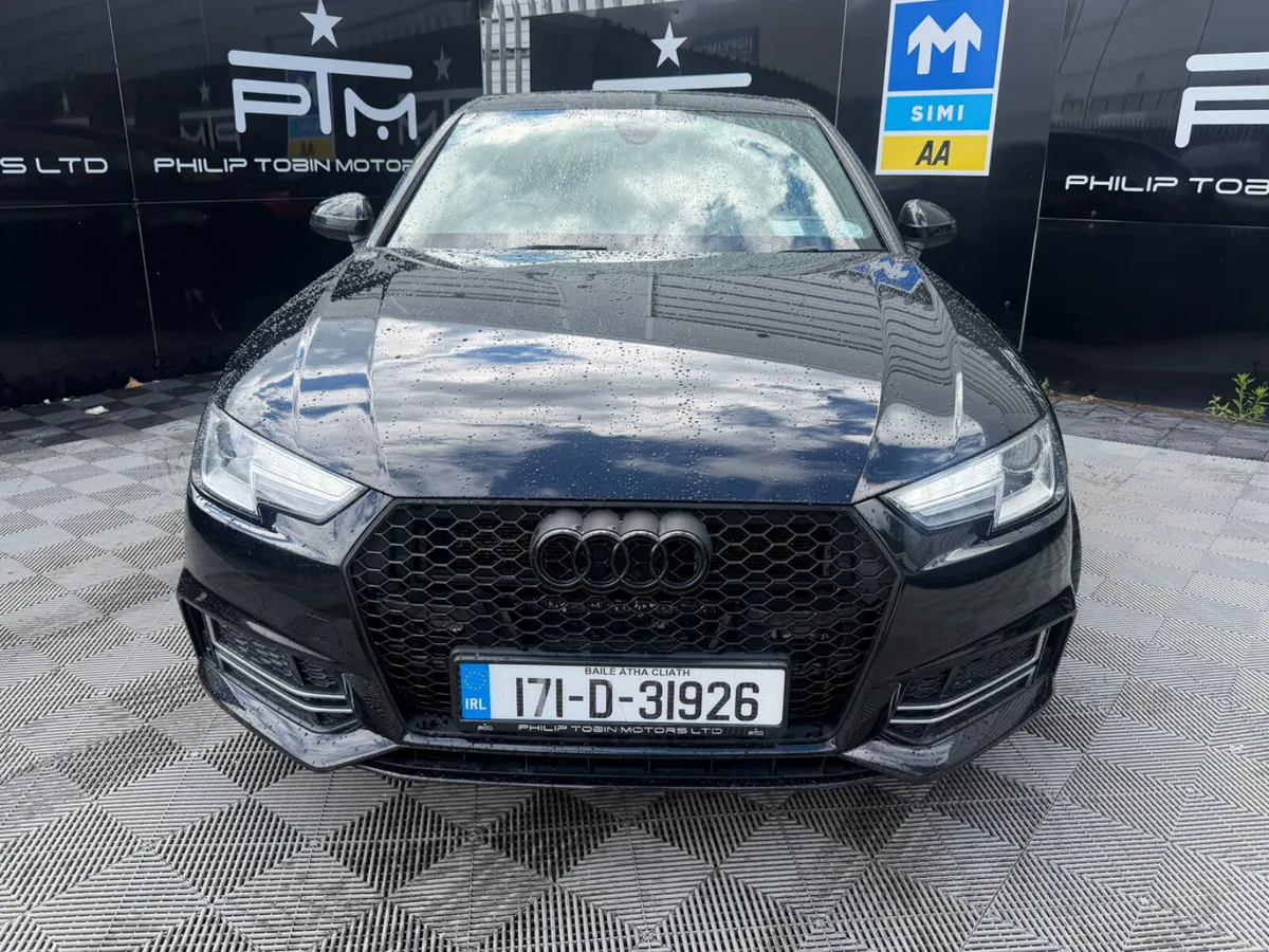 Audi A4 2.0TDi S Line 150HP Auto Black Pack - Image 4