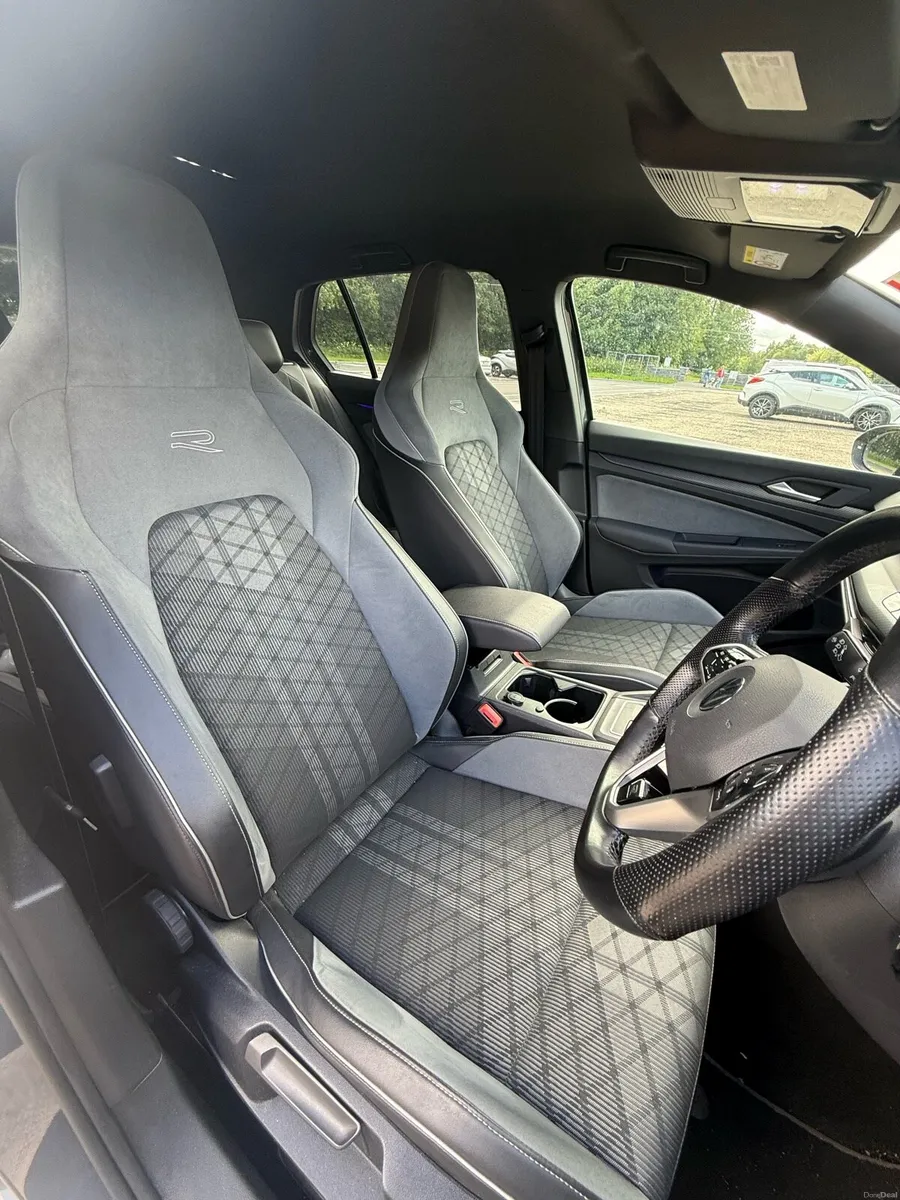 Golf R line 2021 etsi 1.6L - Image 3