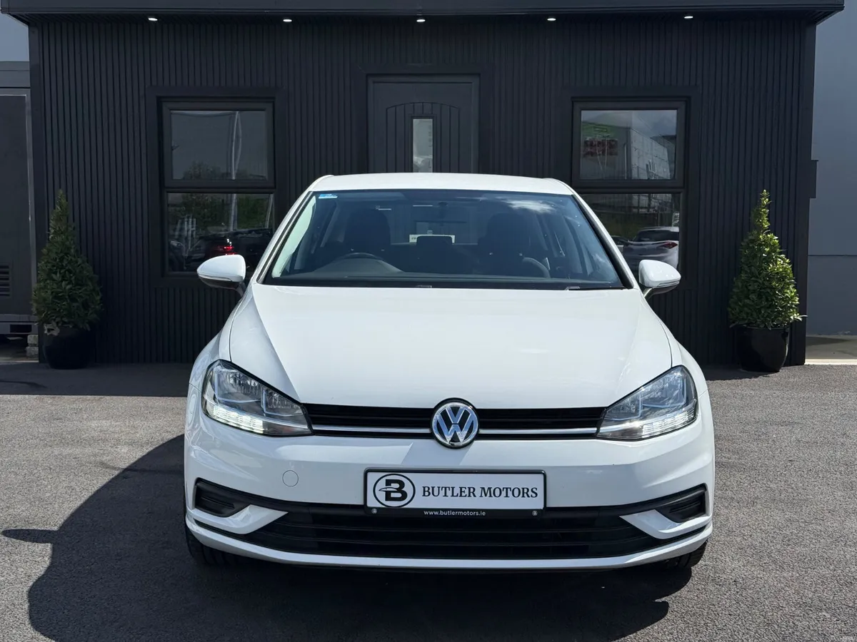 2019 Volkswagen Golf 1.0TFSI S 5dr - Image 3