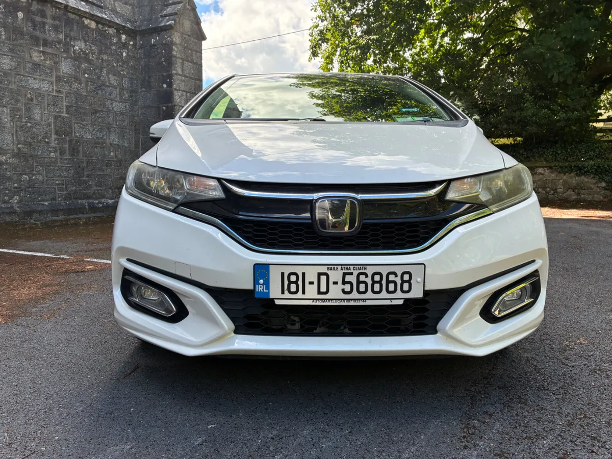 Honda Fit 2018  Automatic Hybrid - Image 5