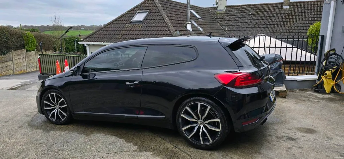 Volkswagen Scirocco - Image 5