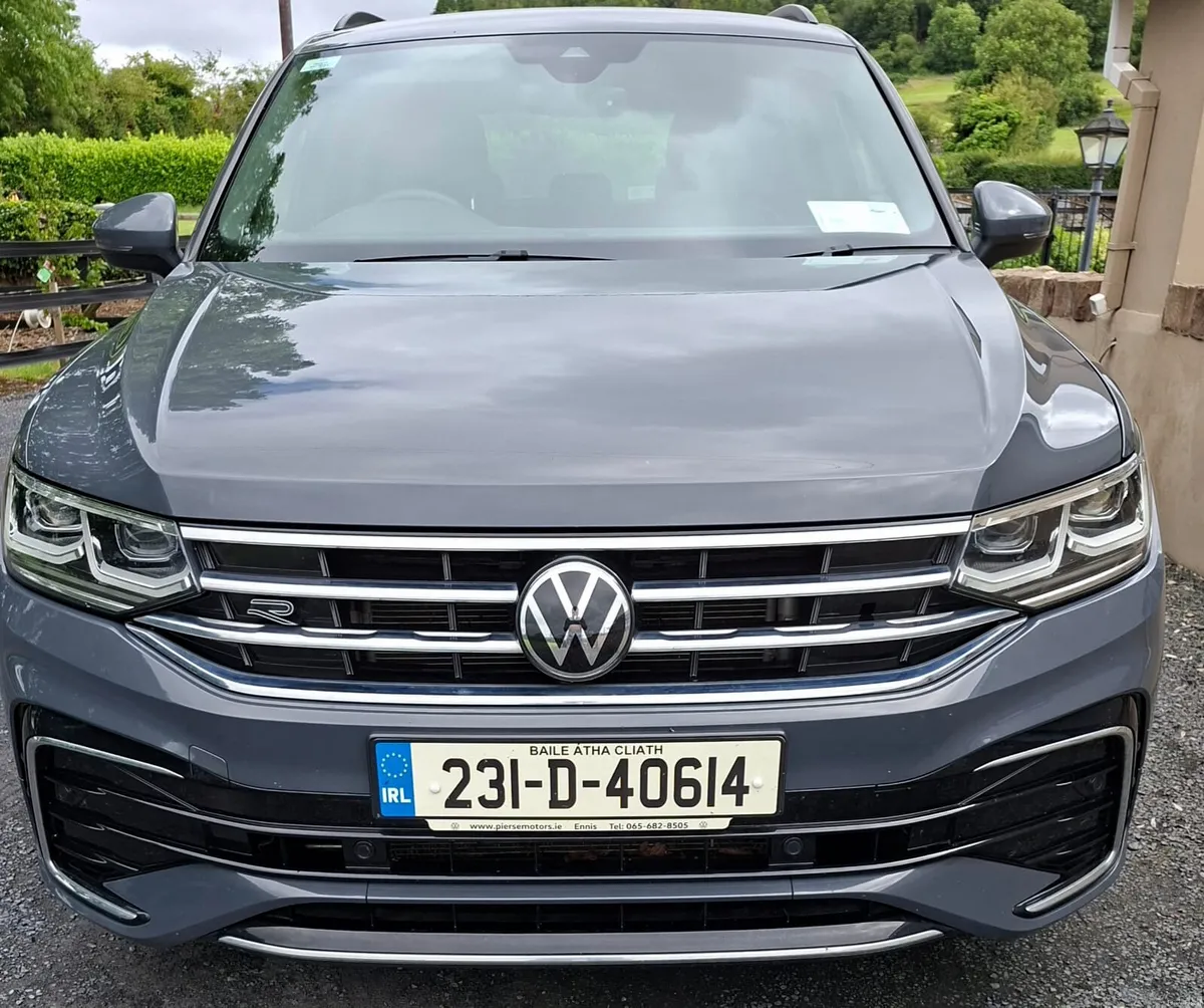 VW R Line Tiguan - Image 1