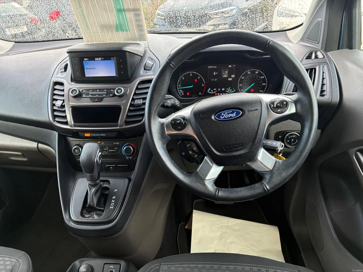 Wheelchair Accessible Taxi Ford Freedom 5 Seats+WC - Image 6