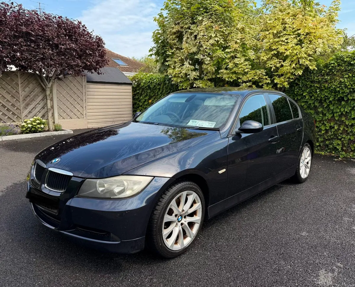 BMW 3 Series - Image 2