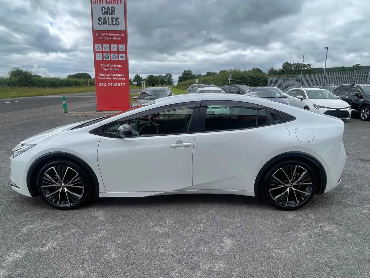2023-1 Toyota Prius - Image 4