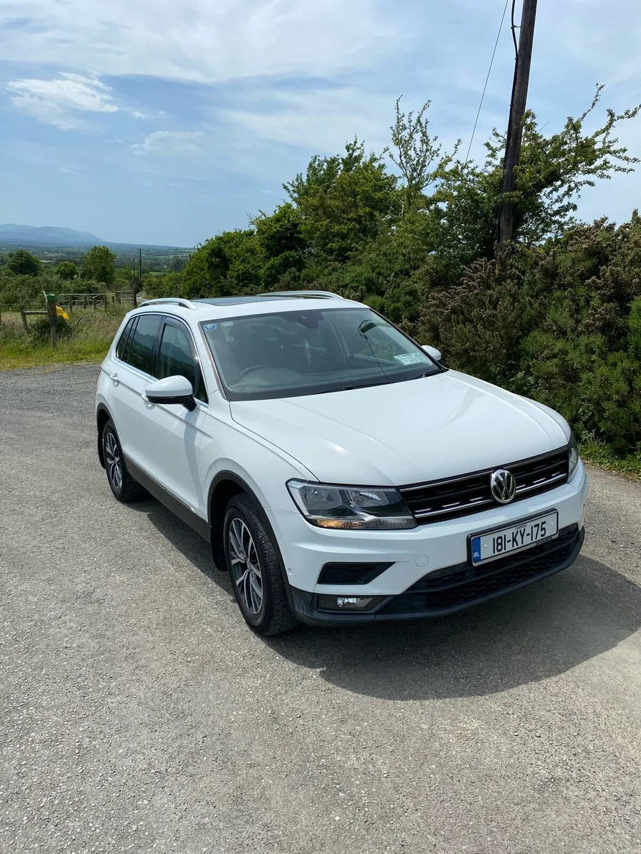 Car - Image 2