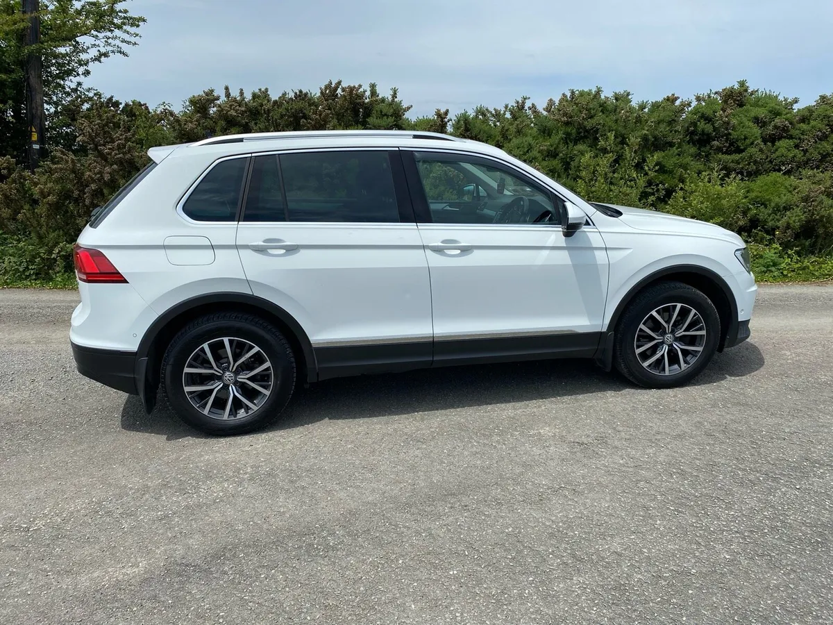 2018 Volkswagen Tiguan 2.0 TDI - Image 6