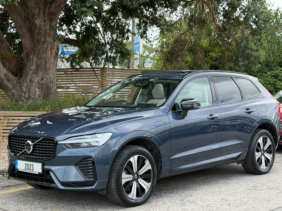 2023 Volvo XC60..T6 PLUS.PAN ROOF.2 KEYS.HIGH SPEC - Image 2