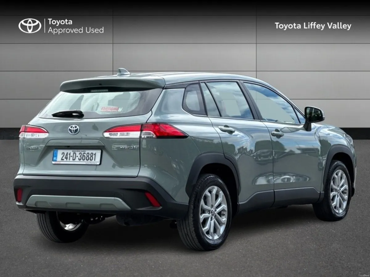 Toyota Corolla Cross COROLLA CROSS HYBRID LUNA - Image 2