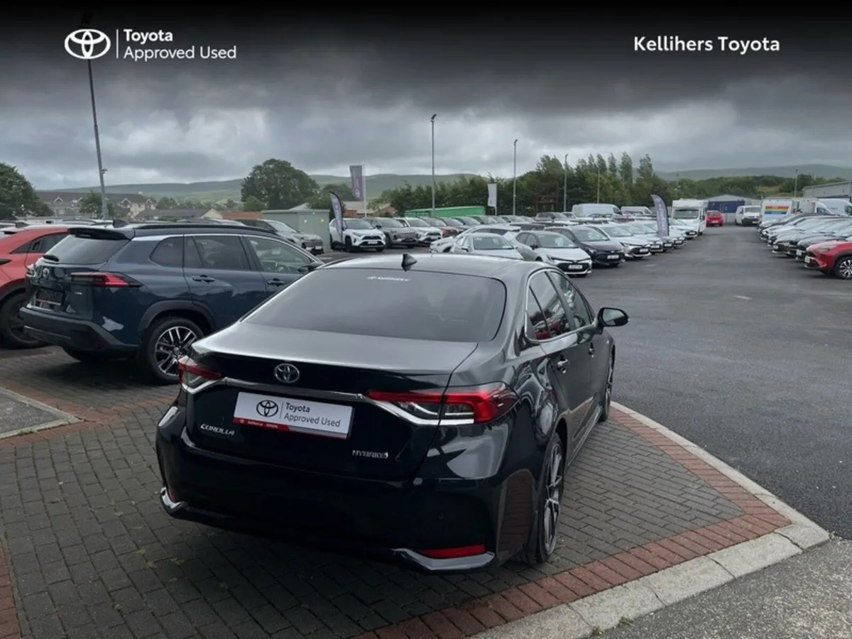 Toyota Corolla COROLLA HYBRID SOL SALOON - Image 2