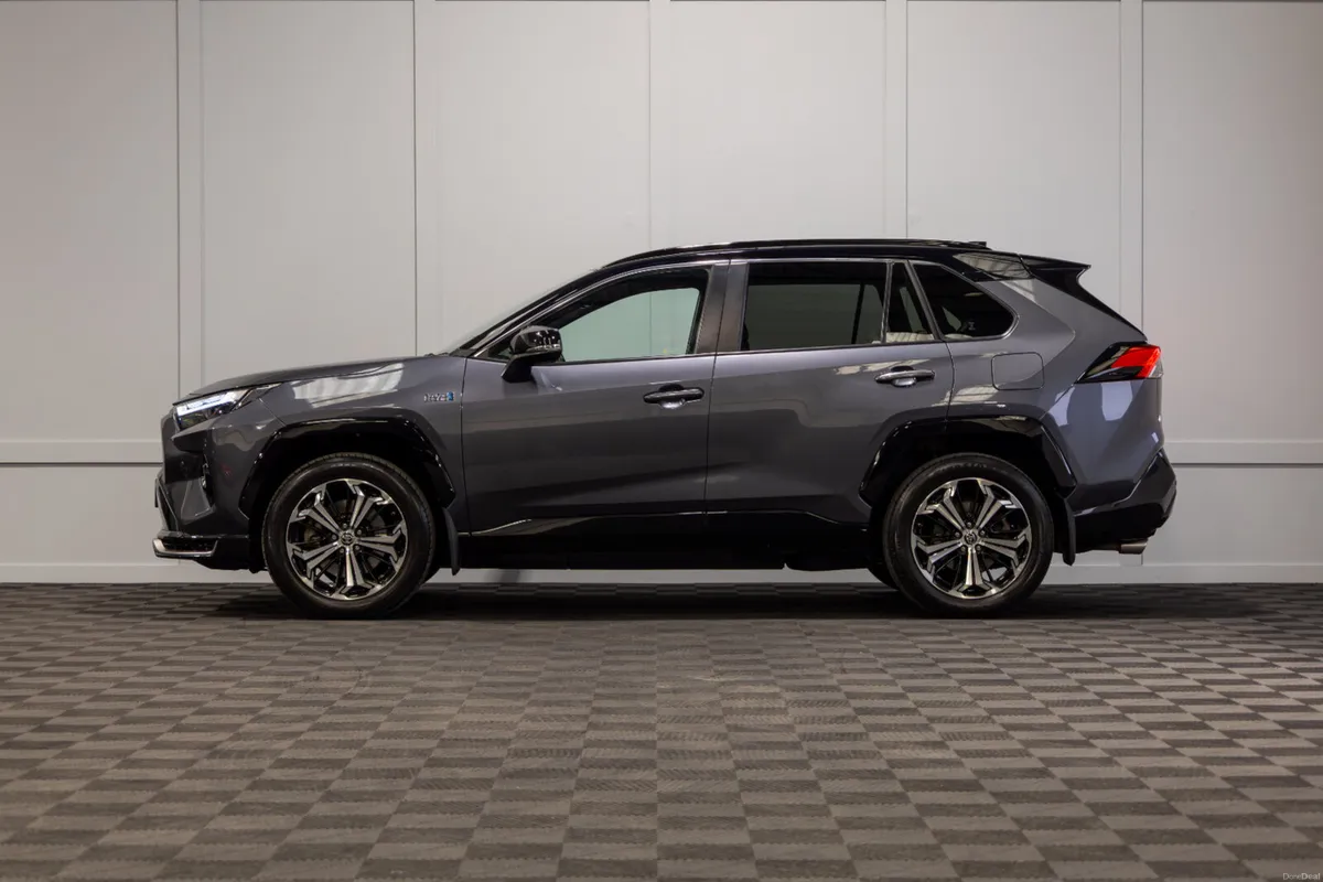 2022 Toyota RAV4 Sport - Image 3