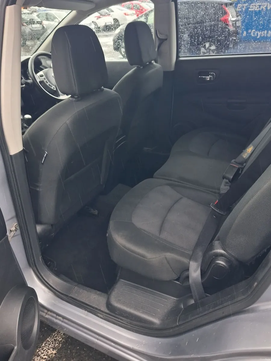 Nissan Qashqai+2 2012 - Image 2