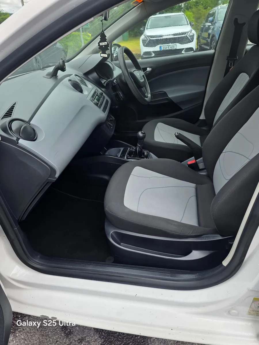 SEAT Ibiza 2013 - Image 2