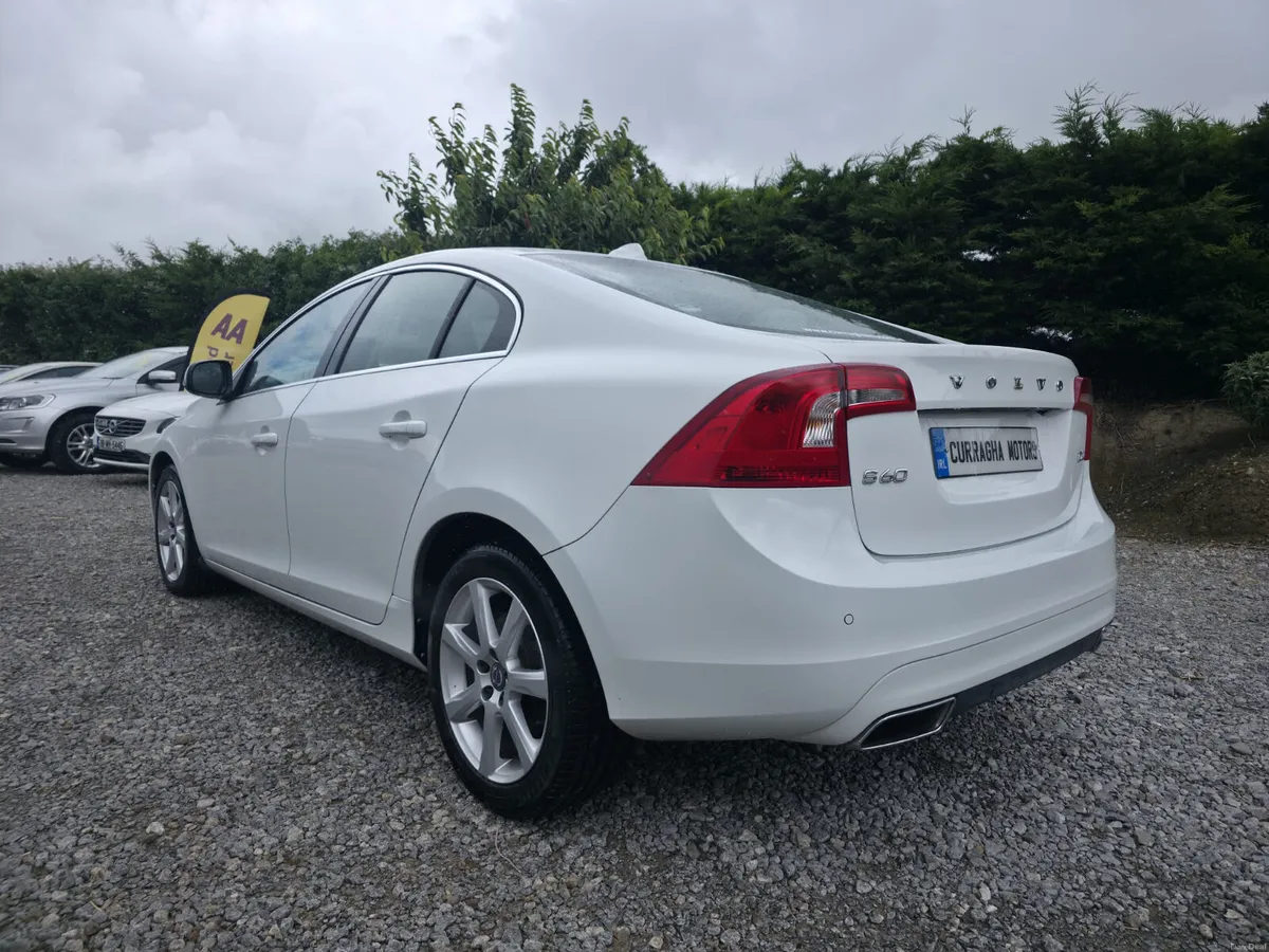 2017 Volvo S60 D4 SE - Image 3