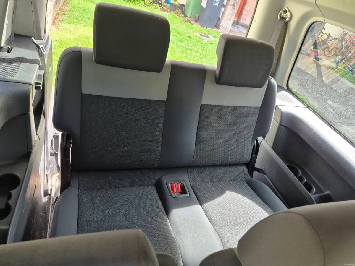 VW Caddy Maxi Life 7 seater NCT Sep 2027 - Image 4