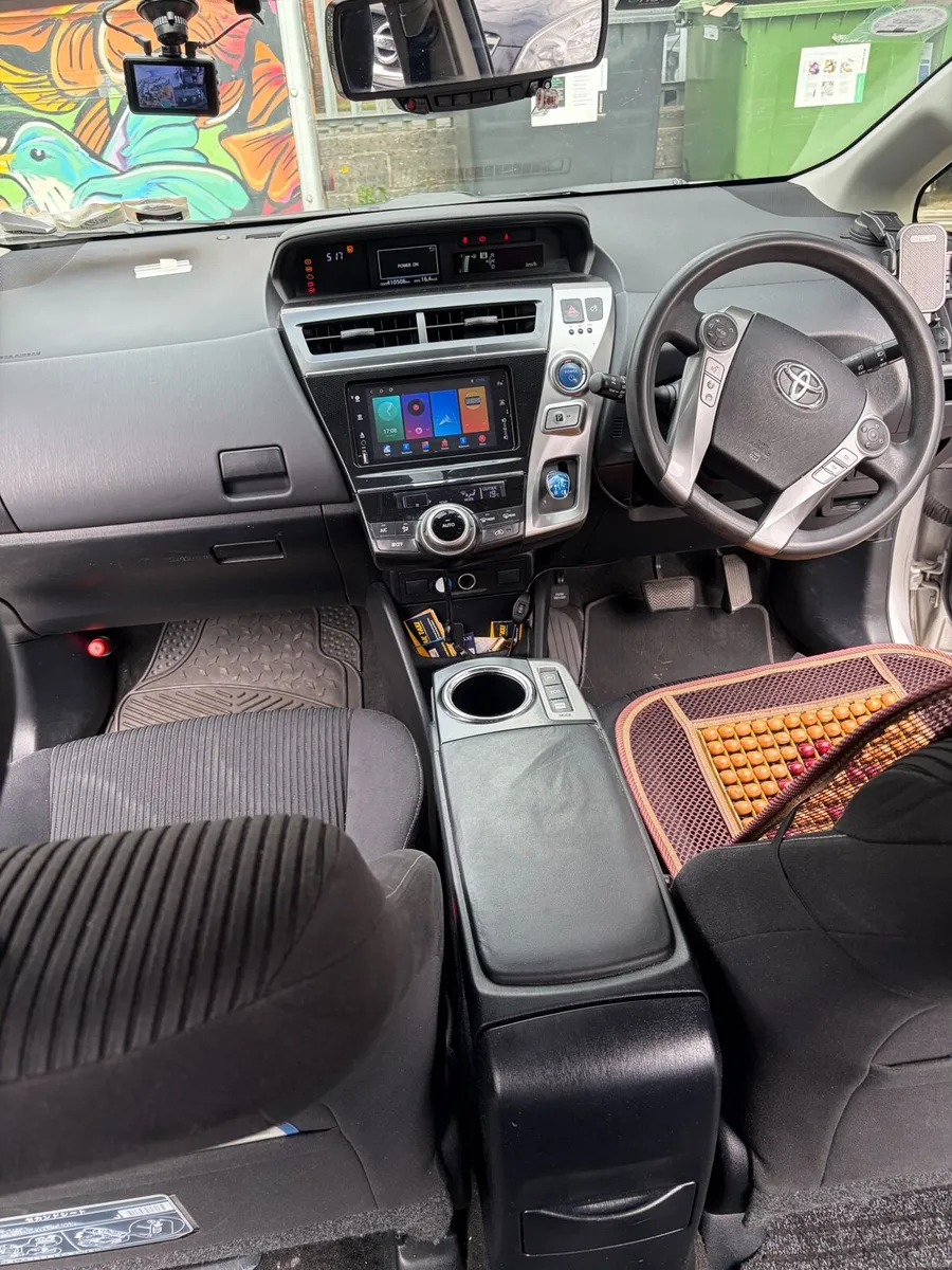 Prius - Image 5