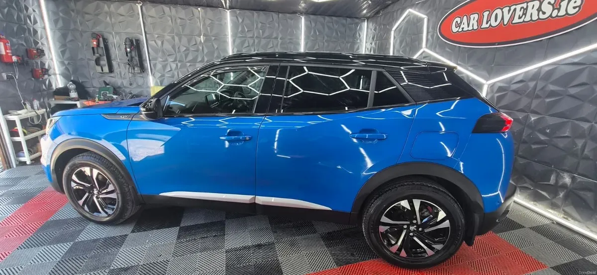 Peugeot 2008 GT - Image 2