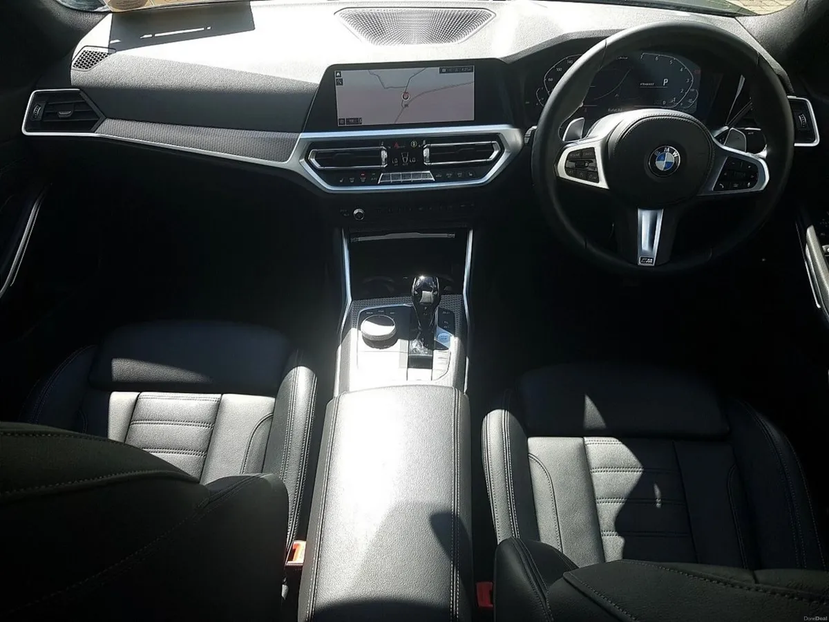 BMW 3-Series 330e M Sport - Image 4