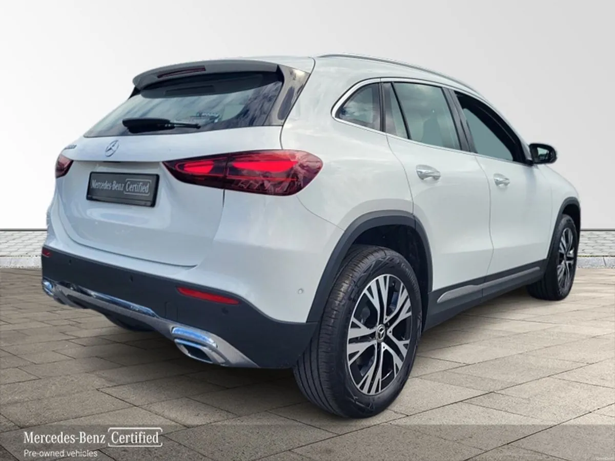 Mercedes-Benz GLA GLA180d Progressive Line PLUS AU - Image 4