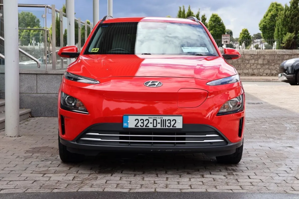 Hyundai KONA Kona EV Premium 39 kWh Leather Seats - Image 3