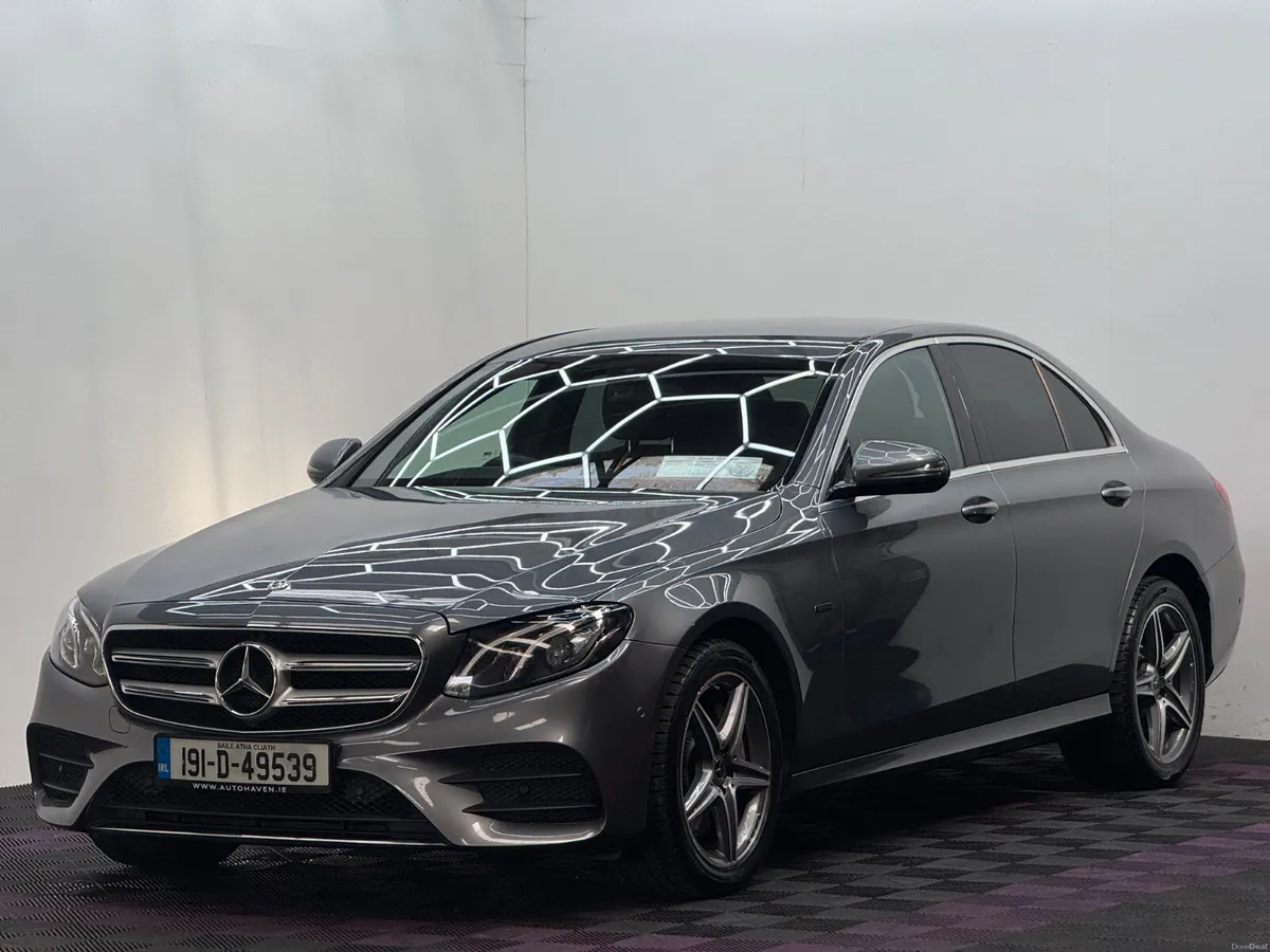 2019 Mercedes-Benz E-Class E300DE AMG Line - Image 3