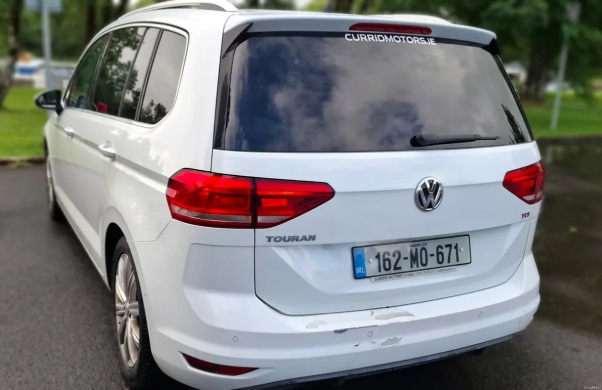 2016 Volkswsgen Touran - Image 3