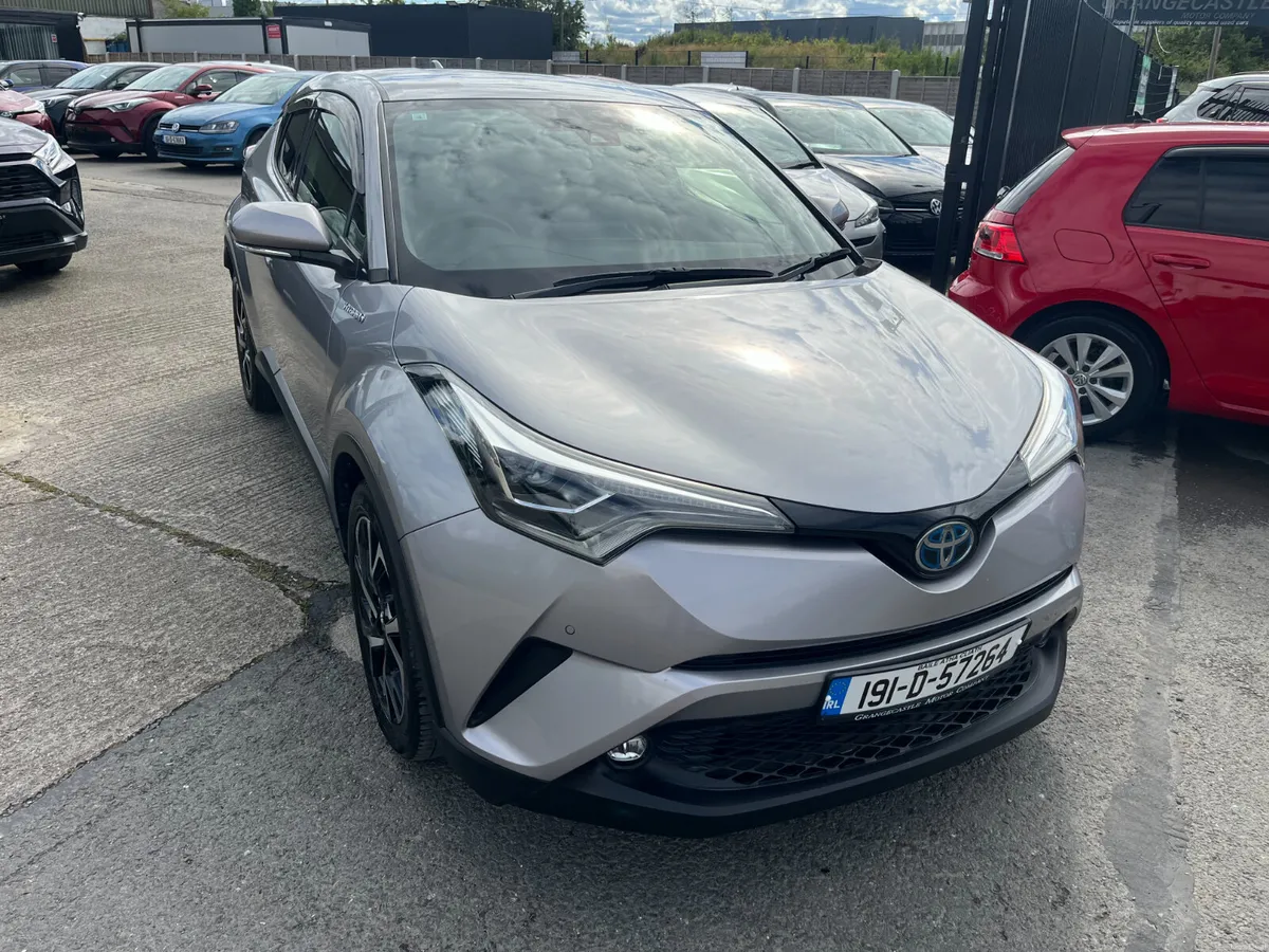 TOYOTA CHR 2019, 1.8 HYBRID AUTO LOW KM HIGH SPEC - Image 2