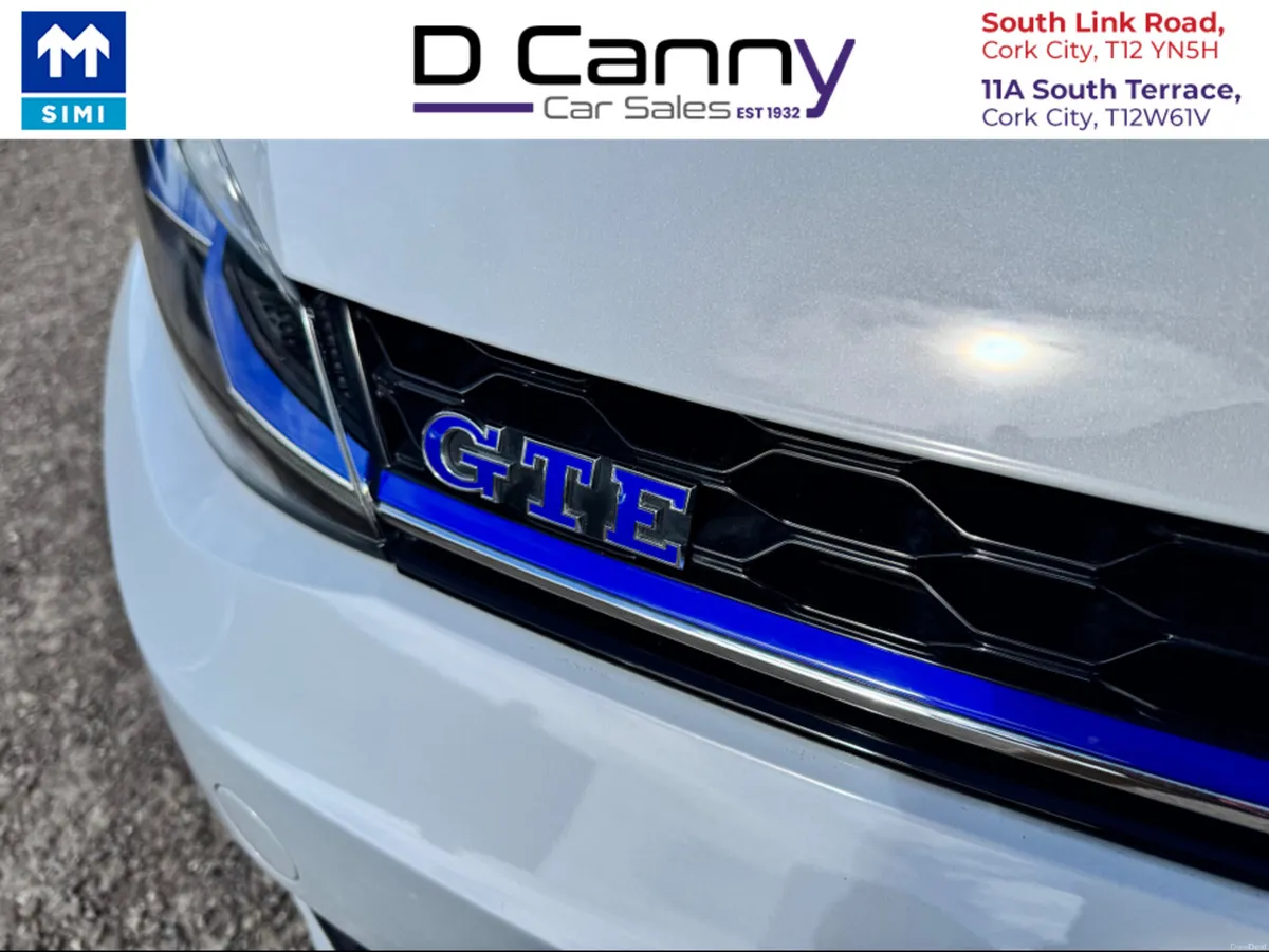 Volkswagen Golf 1.4 GTE Petrol Plug in hybrid - Image 4