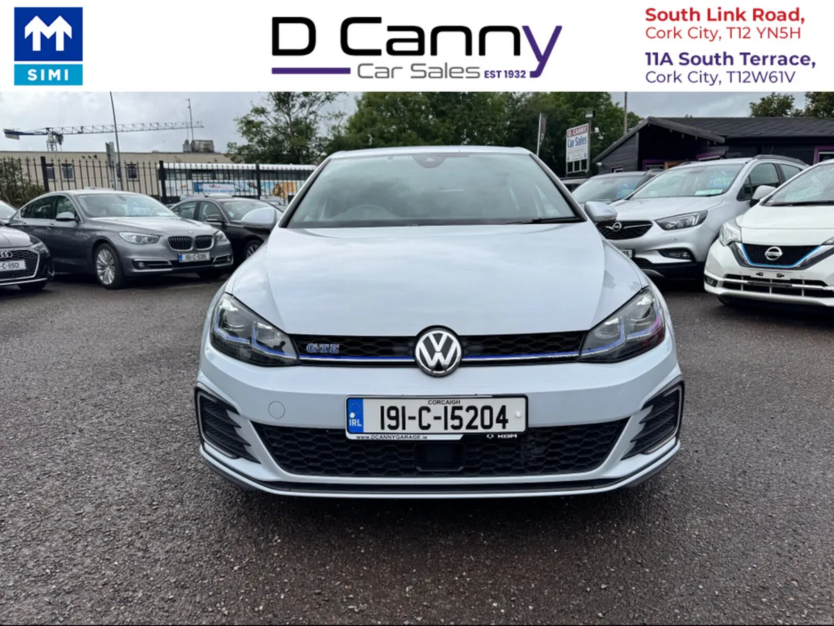 Volkswagen Golf 1.4 GTE Petrol Plug in hybrid - Image 2