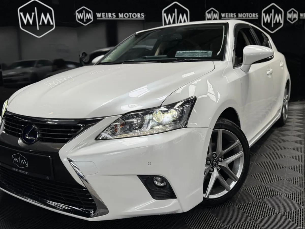 Lexus CT CT200H - Image 3