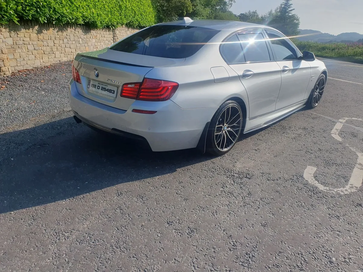 BMW 5-Series 2015 - Image 4
