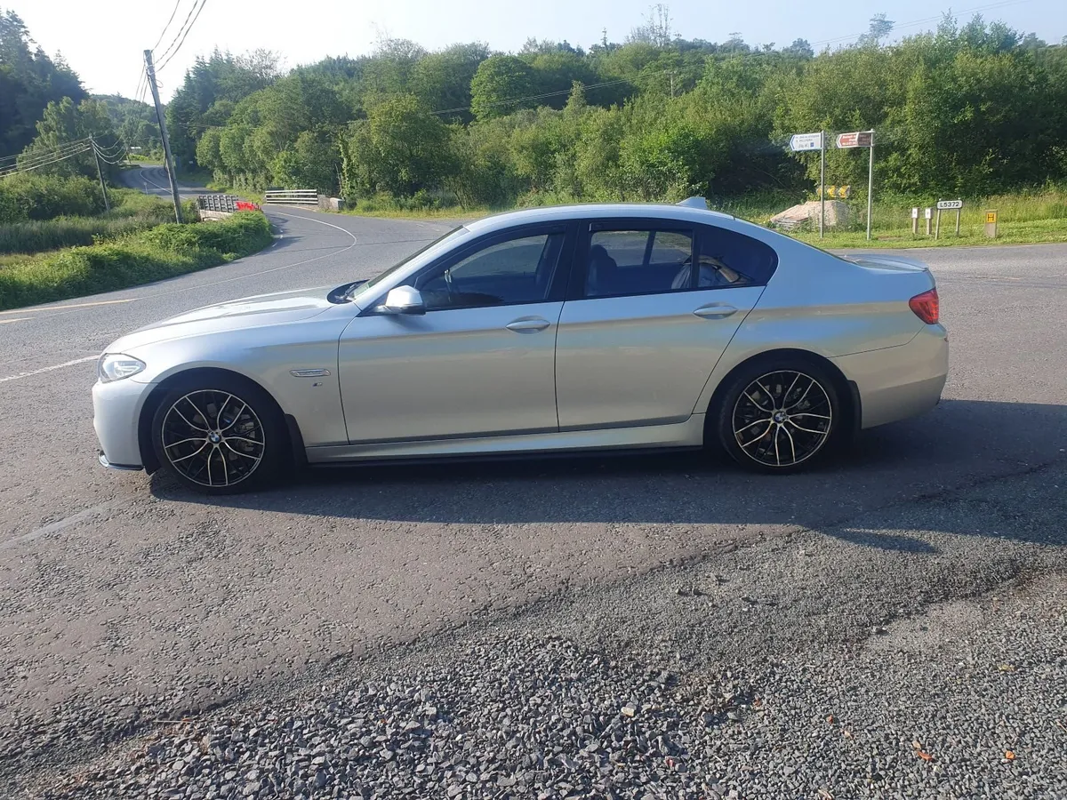 BMW 5-Series 2015 - Image 5