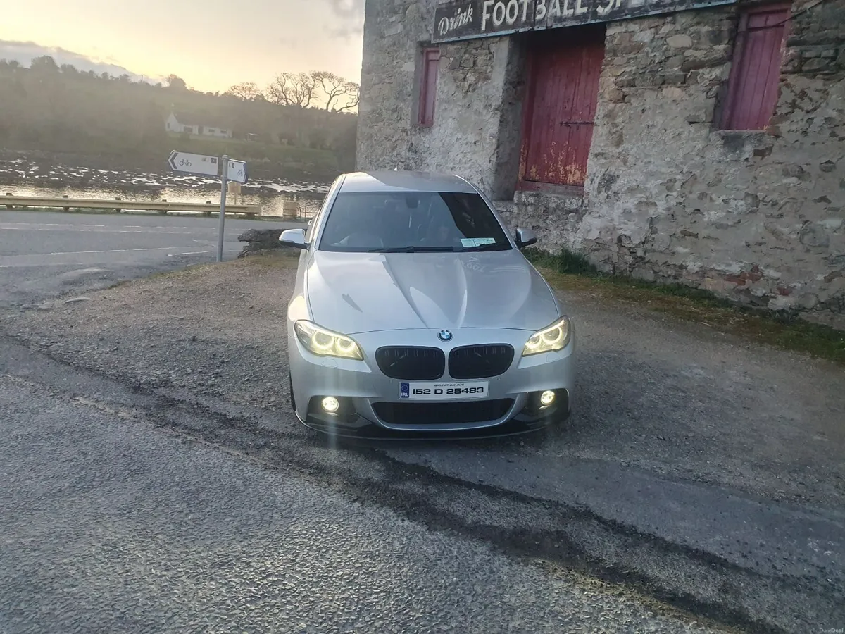 BMW 5-Series 2015 - Image 2