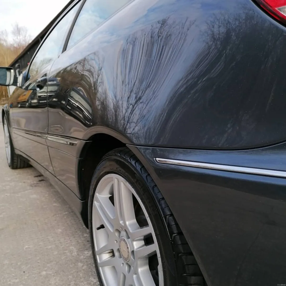 Mercedes - Image 2