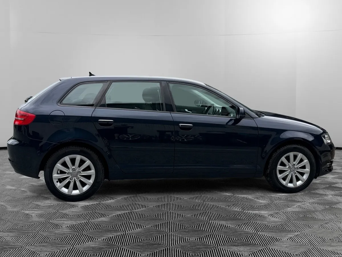 AUDI A3 S-TRONIC - LOW KM - Image 6