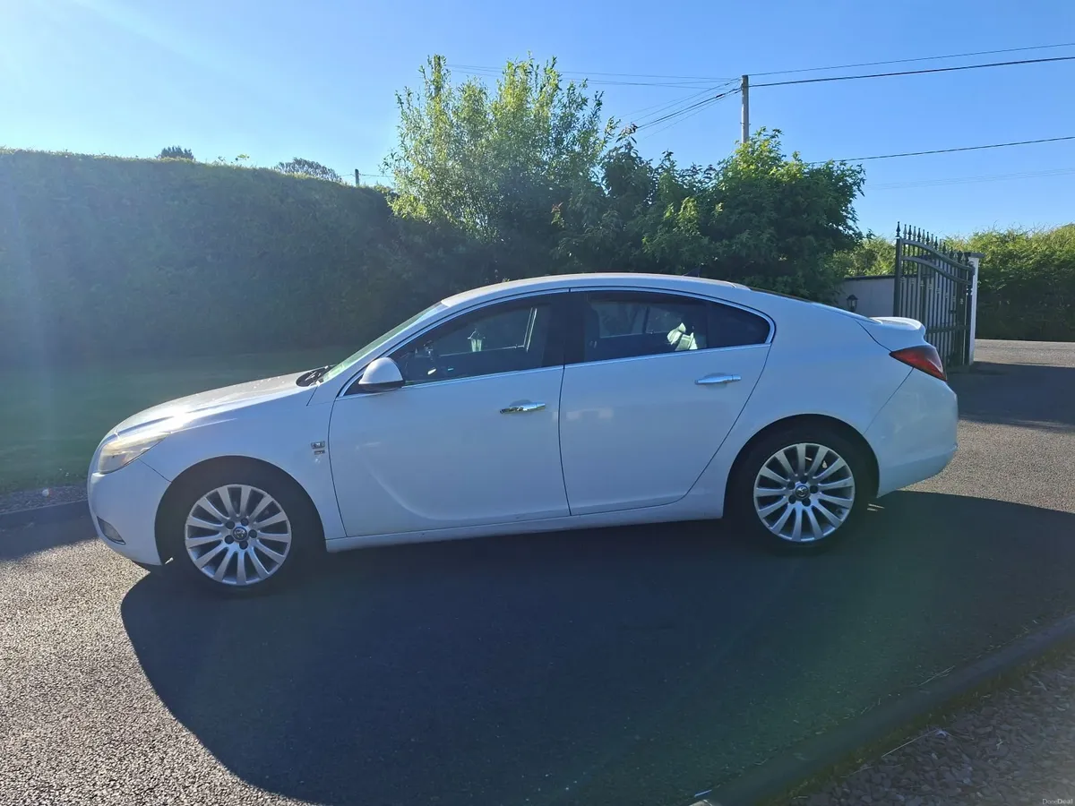 VAUXHALL / OPEL INSIGNIA 2LTR DIESEL - Image 2