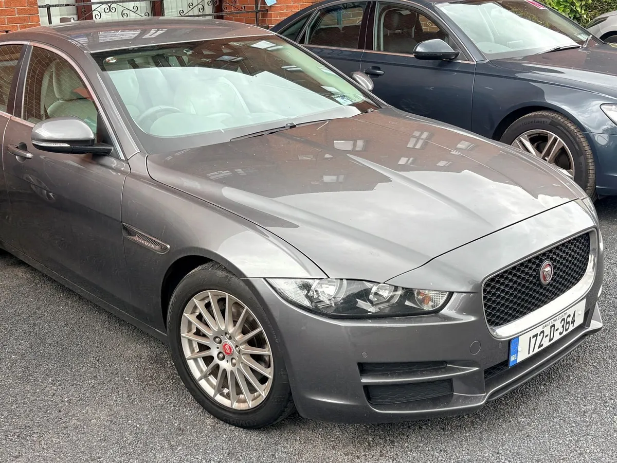 Jaguar XE 2017 - Image 1