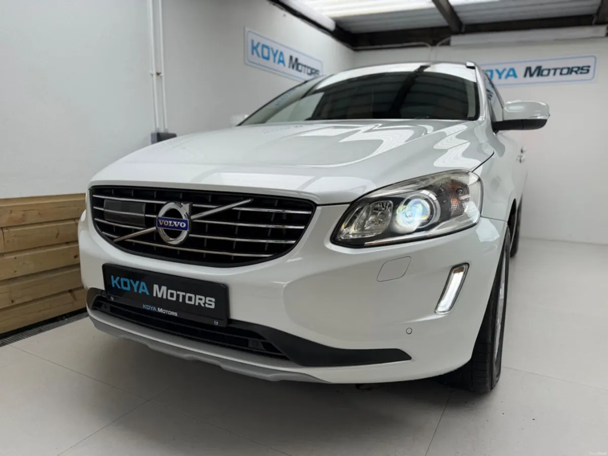 Volvo XC60 2.0 D4 SE LUXURY PLUS 190 BHP DIESEL AU - Image 4