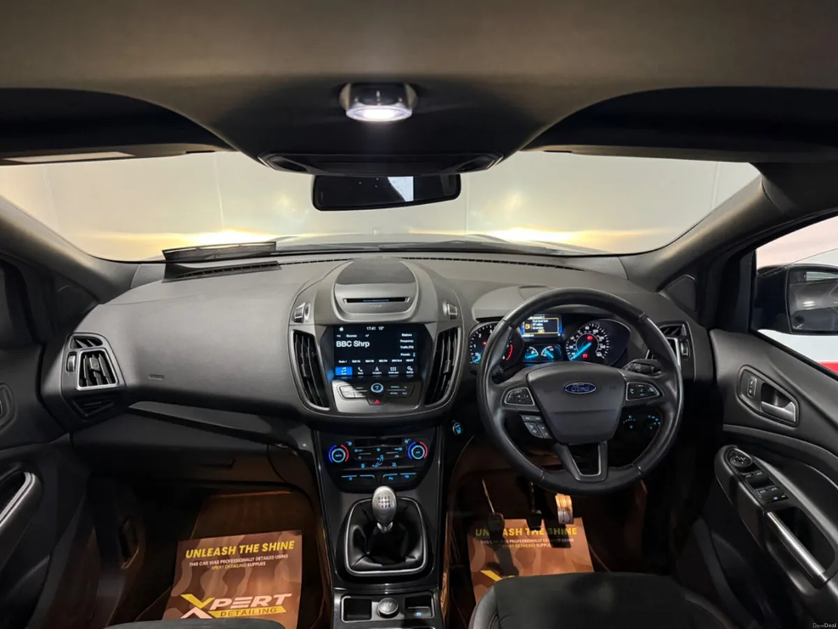Ford Kuga ST-LINE 1.5 TDCI - Image 3