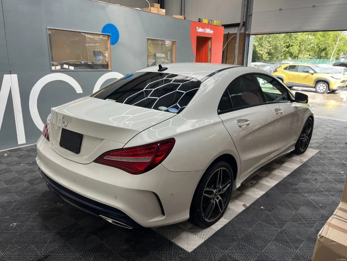 Mercedes-Benz CLA 2017 MERCEDES-BENZ CLA180 1.6 AU - Image 2