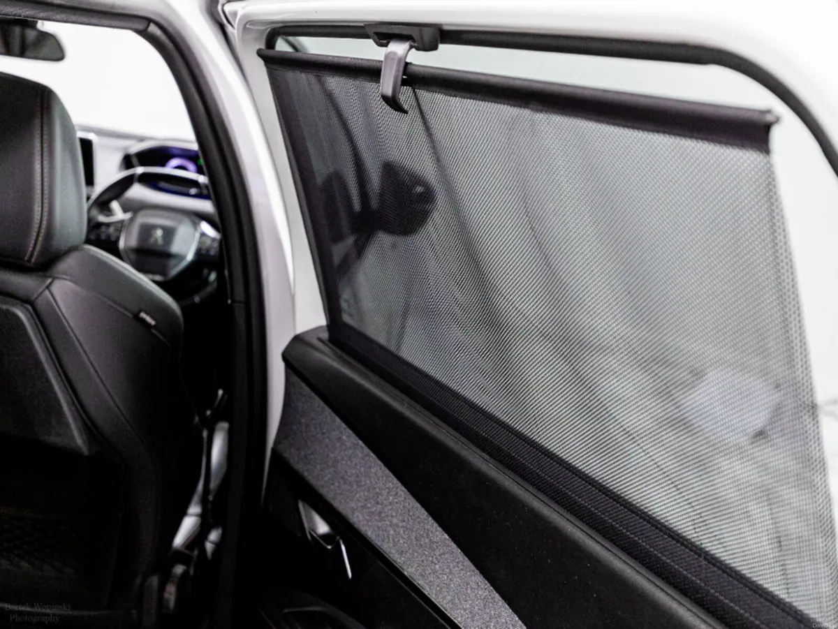 Peugeot 5008 GT-Line Premium 1.5 Diesel 130HP - Image 6
